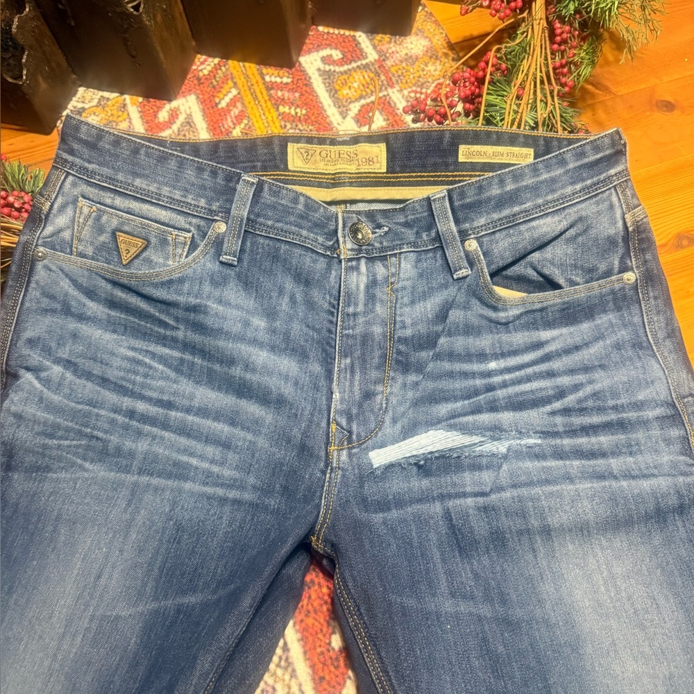 GUESS Men's Denim Slim Straight Jeans